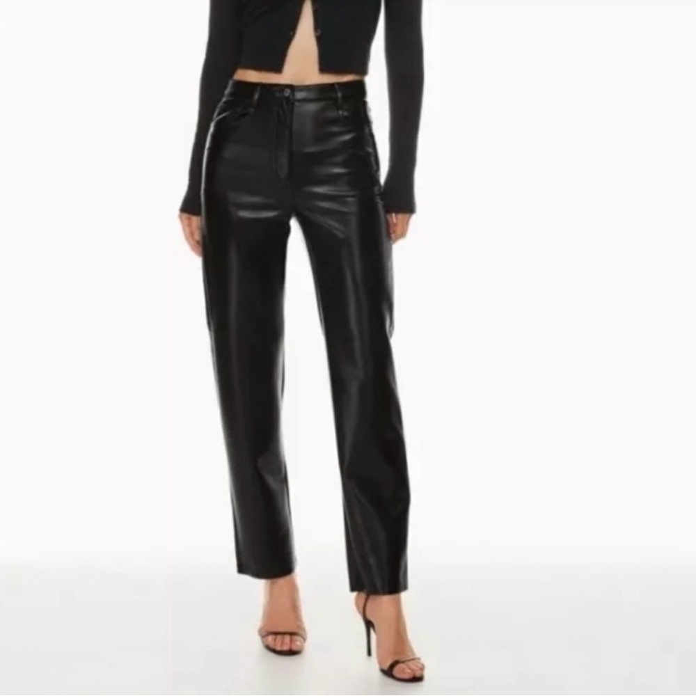 Wilfred Aritzia Melina Black Straight Leg vegan Leather Pants, Size 10